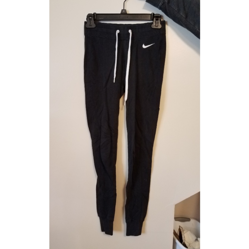 Nike Joggers